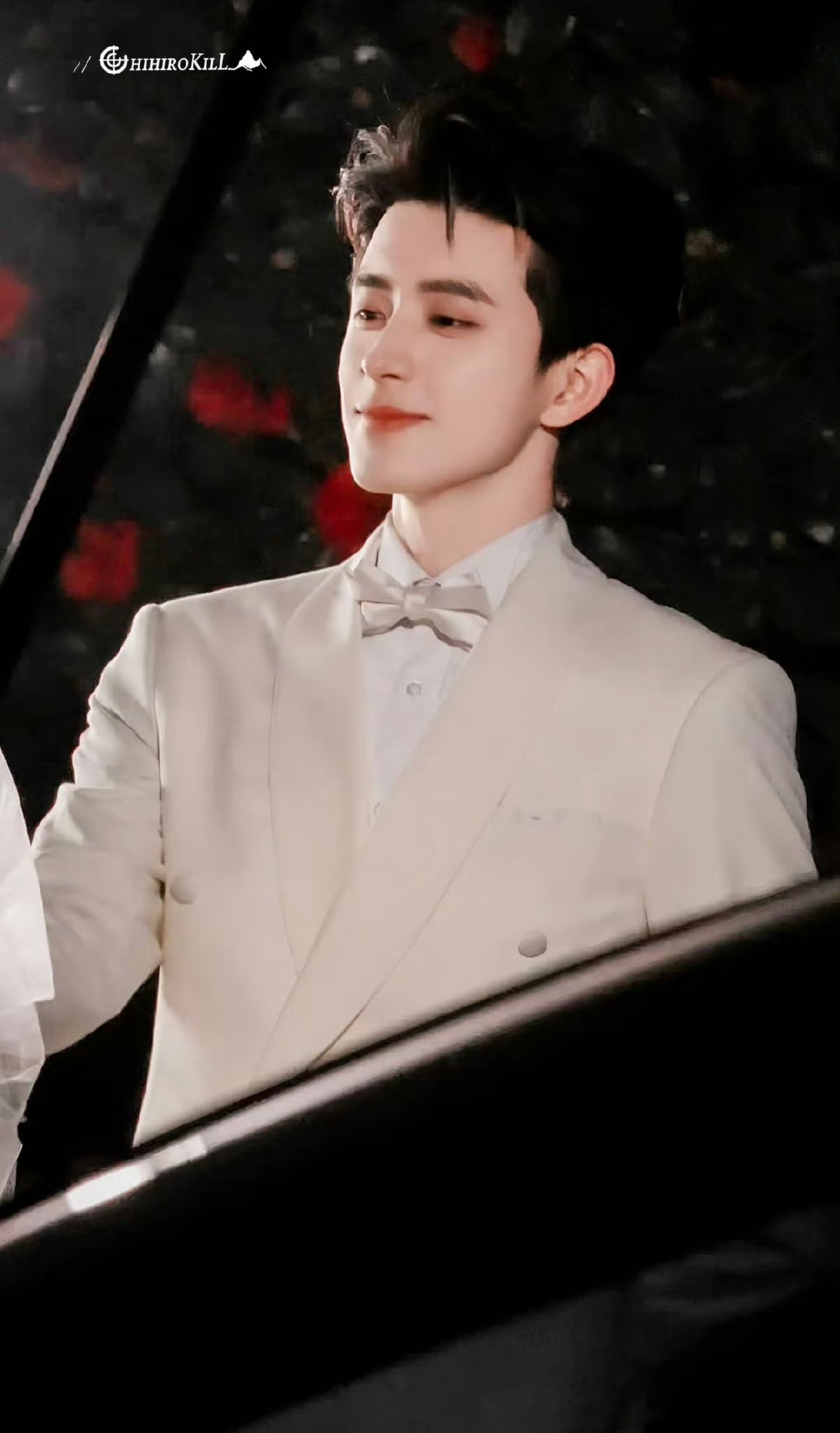 敖瑞鹏我这里有个婚需要你过来结一下好俊的新郎官啊敖瑞鹏不二之臣婚礼白西装路透敖瑞