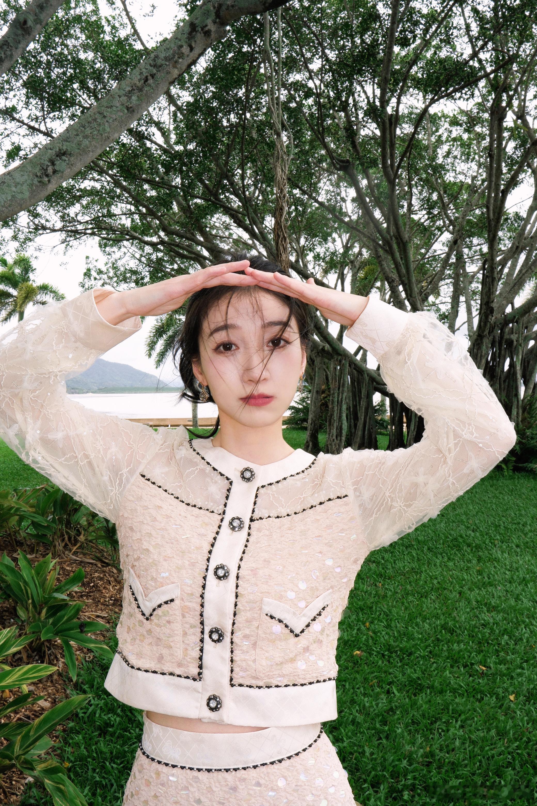绿意与微风🍃 王格格[超话]  