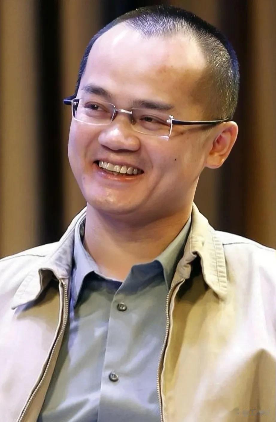 很多人疑惑:公司明明亏本了，为什么老板赚的盆满钵满，身价上亿？一个简单的举例告诉