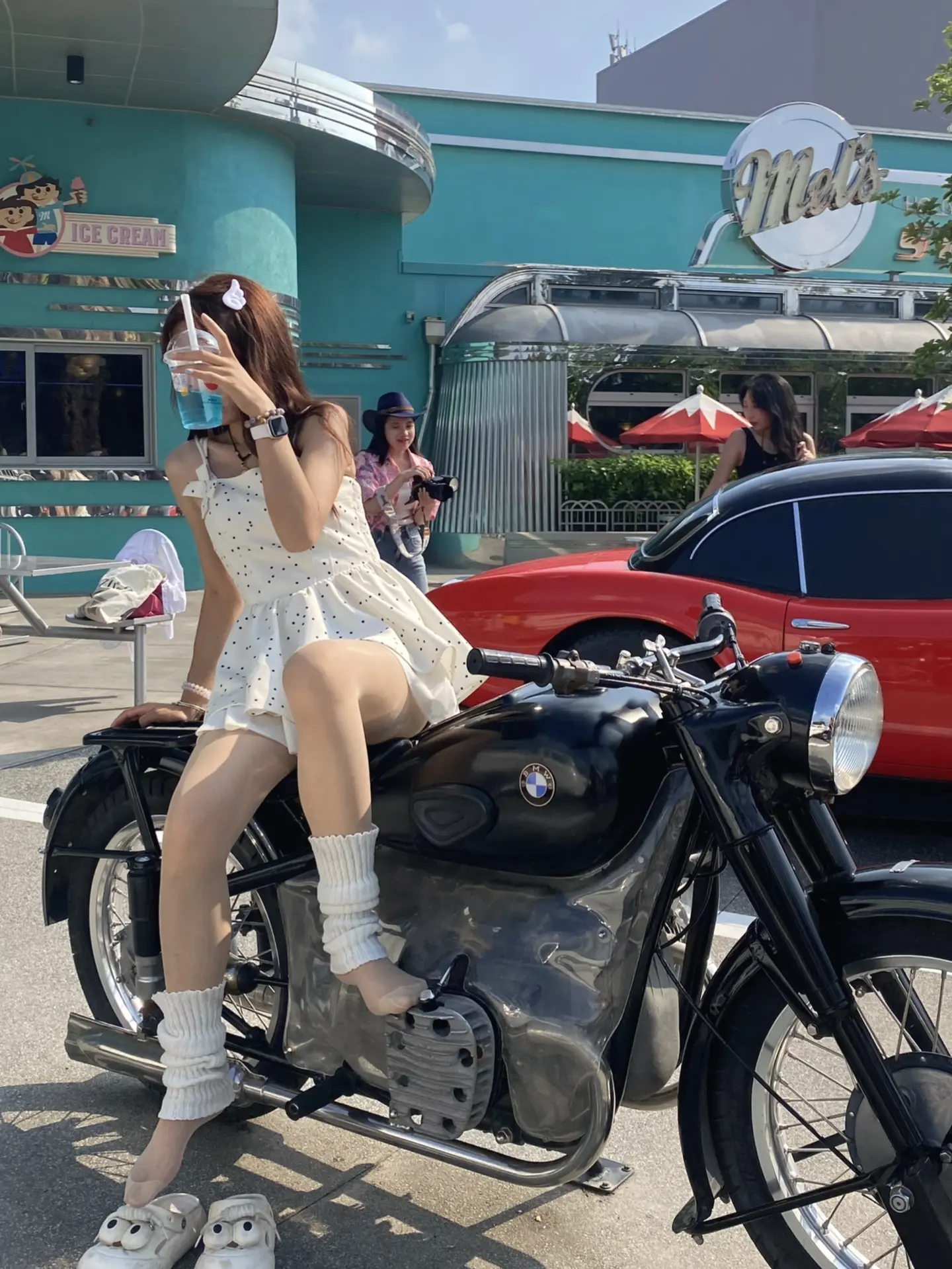 环球照片配上《嗜好》都刚刚好