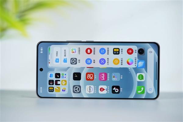 1699元透明手机！真我Neo7 Turbo图赏