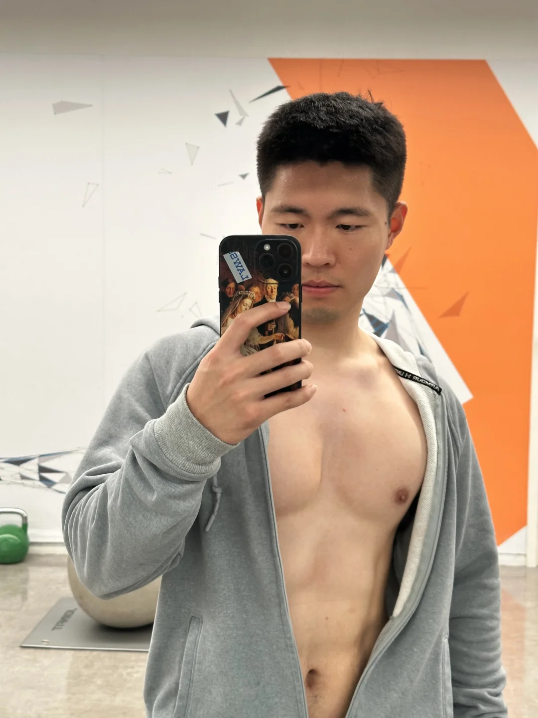 衣服划船湿透了