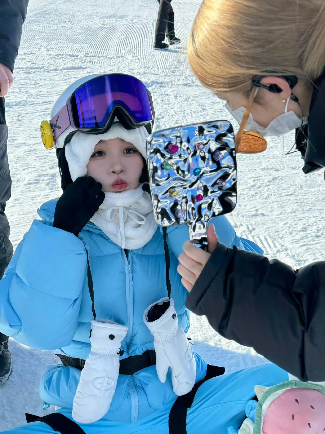 虞书欣林一不见不散优酷给嘘国王在冬眠写藏头诗 ​ 嘘国王在冬眠 ​​​