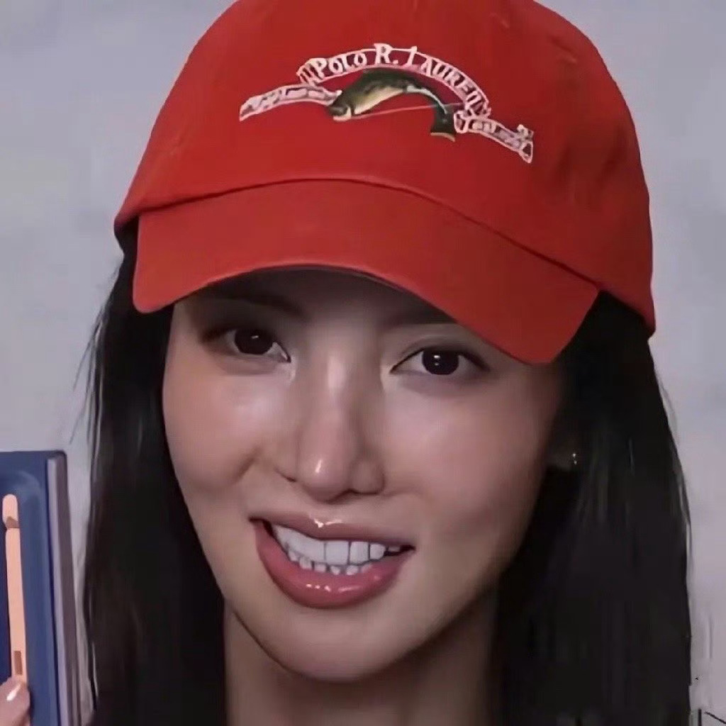 金晨现在怎么和凡西亚长得一模一样了？ ​​​