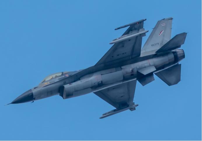 事情就是这么硬！2025年12月9日报道，“握手言和”后不久，泰柬边境再度起争执