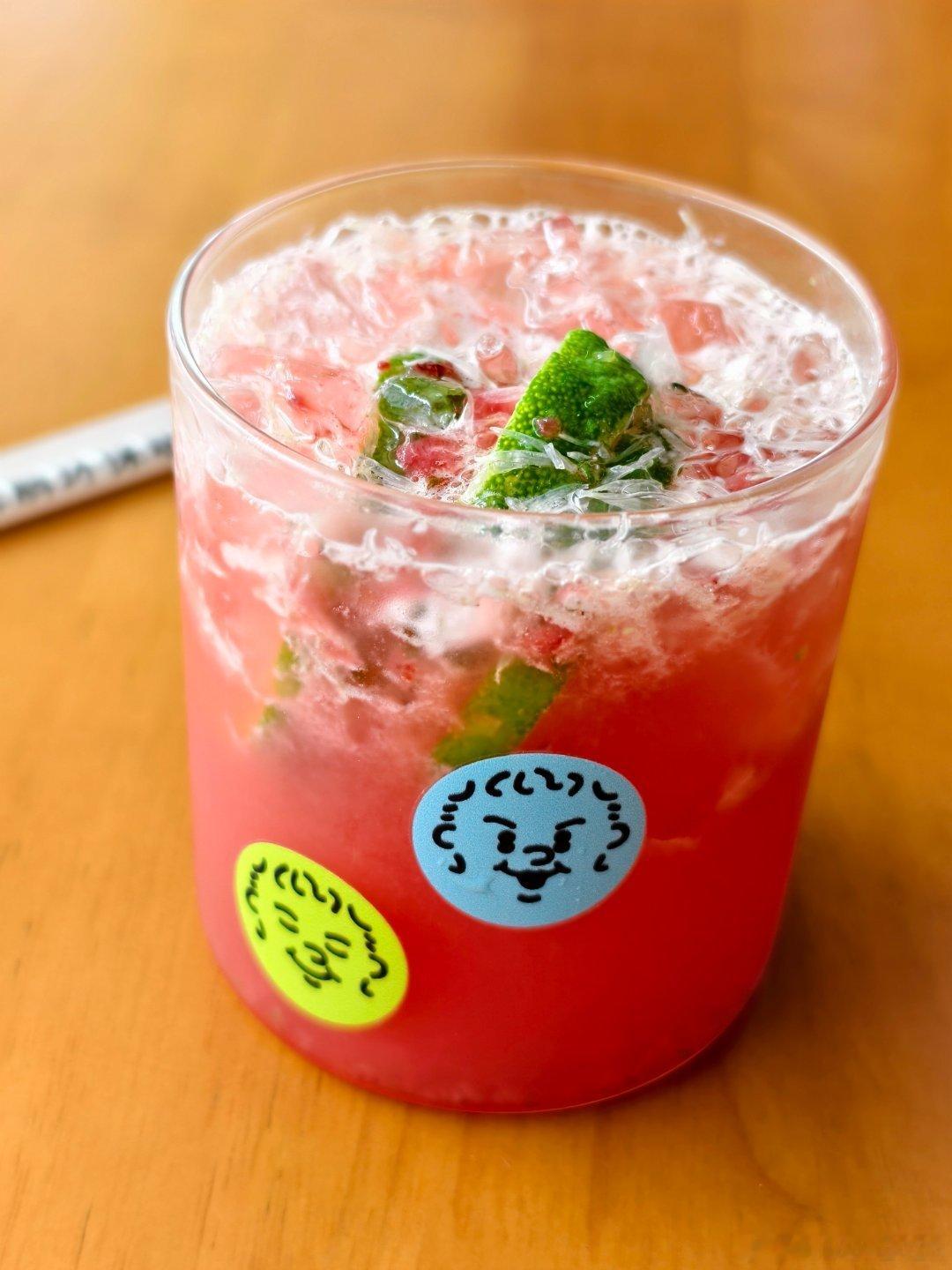 美食中山 周一松一松，人生马拉松🏃，凑齐7张饮品卡券，去免费换一杯🍹    