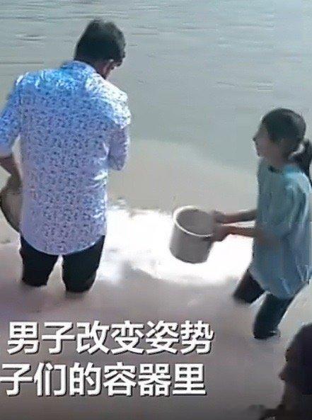 阎肃观察肃言肃语 【印度恒河畔割裂一幕：印度男子倒奶入河避开接奶贫困儿童】1月2