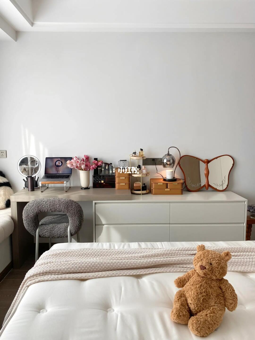 28岁一个人独居，睡好是每天高能量的秘籍😴