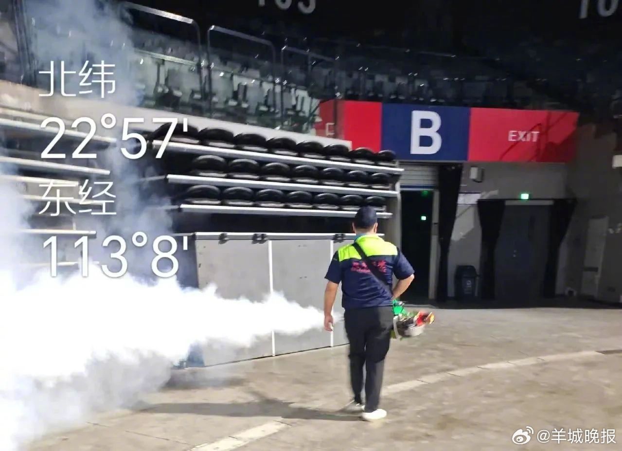 【#佛山一场馆公告已全面消杀灭蚊#】据南都报道，本周四（7月24日），位于广东佛