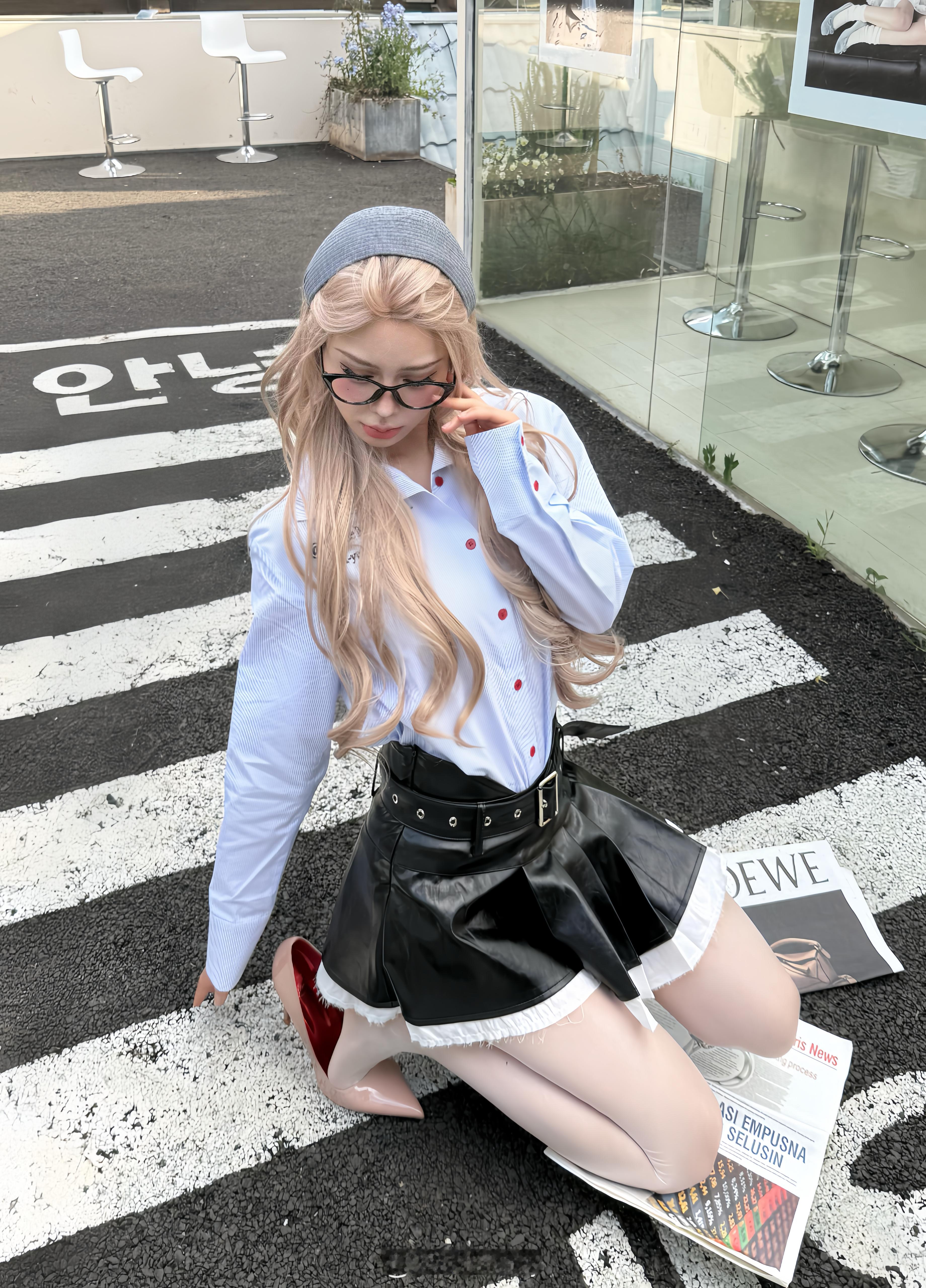 喝美式 当辣妹  ​​​