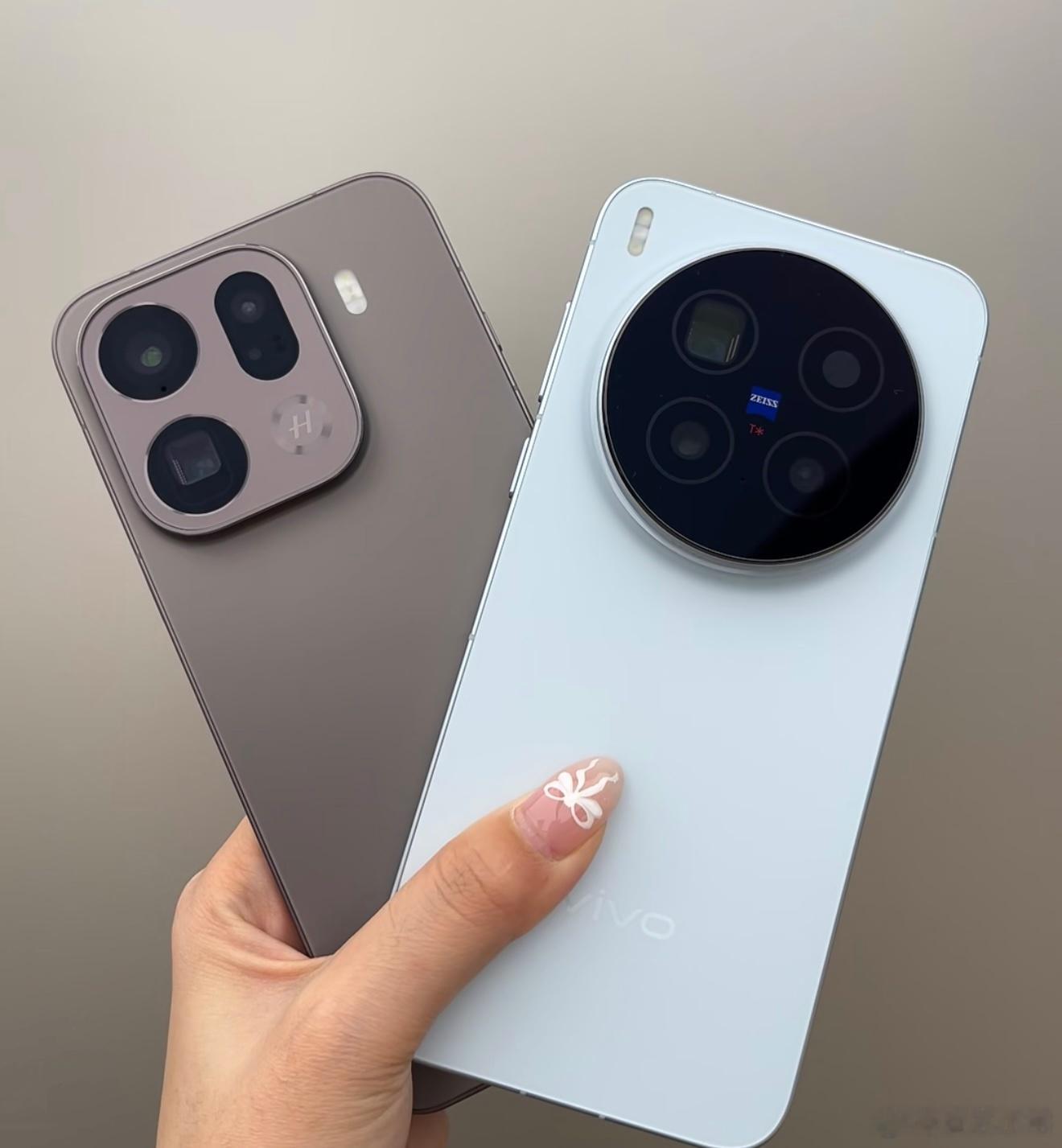 OPPO vivo太像了，旗舰机型尺寸，处理器，影像，指纹基本都没差。主要就是C