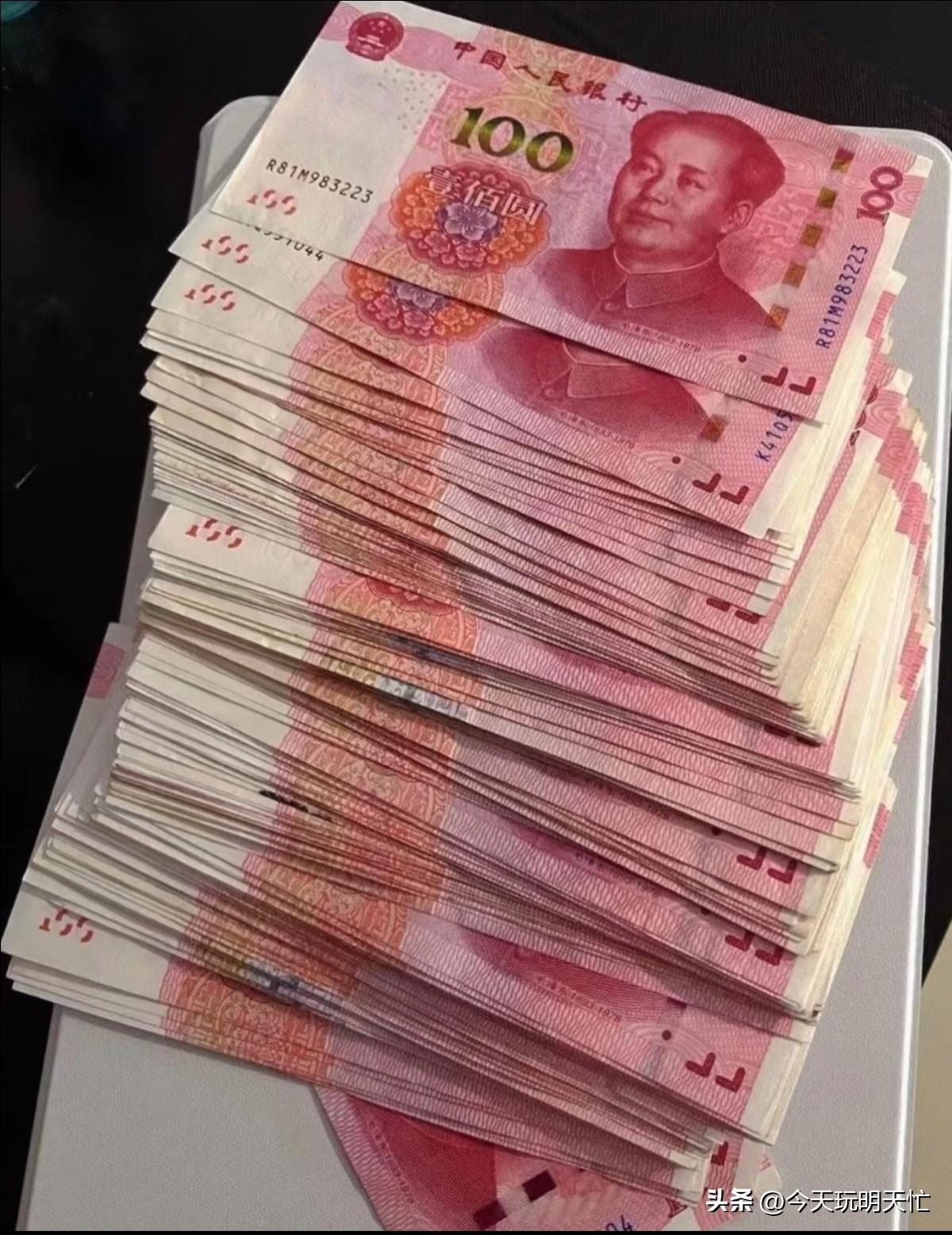 标题：现在的人越来越清醒了，钱难赚，谁都不瞎造了
 
真不是我瞎说，最近明显感觉