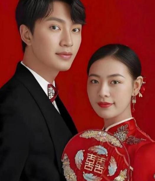 迎亲现场摔捧花翻脸！长沙这场婚礼，就因为女方婚前转走几十万积蓄直接闹僵了。
 