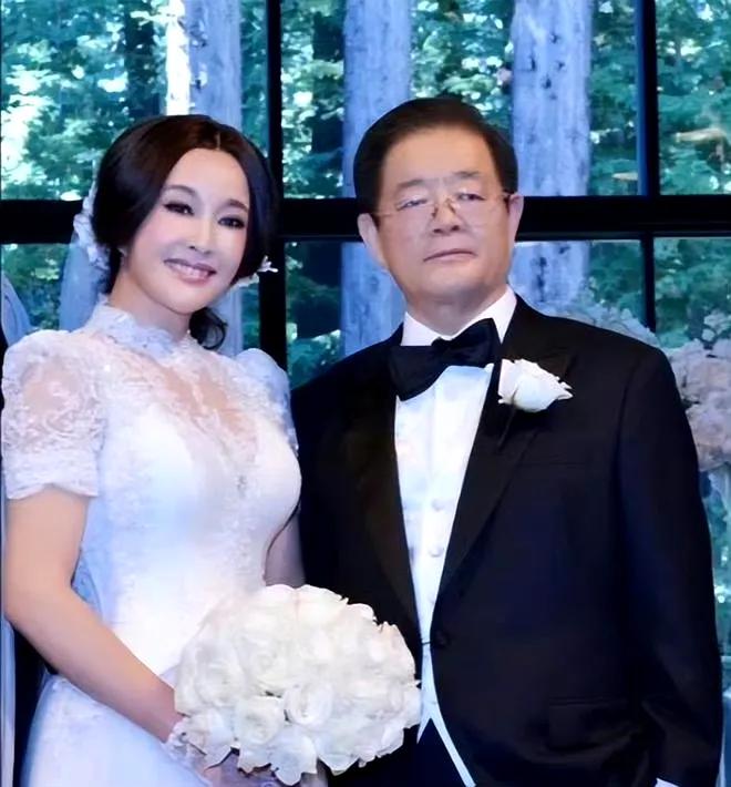 刘晓庆结过4次婚，这3点万万没想到

1，73岁的刘晓庆竟然有过4次婚姻7段感情