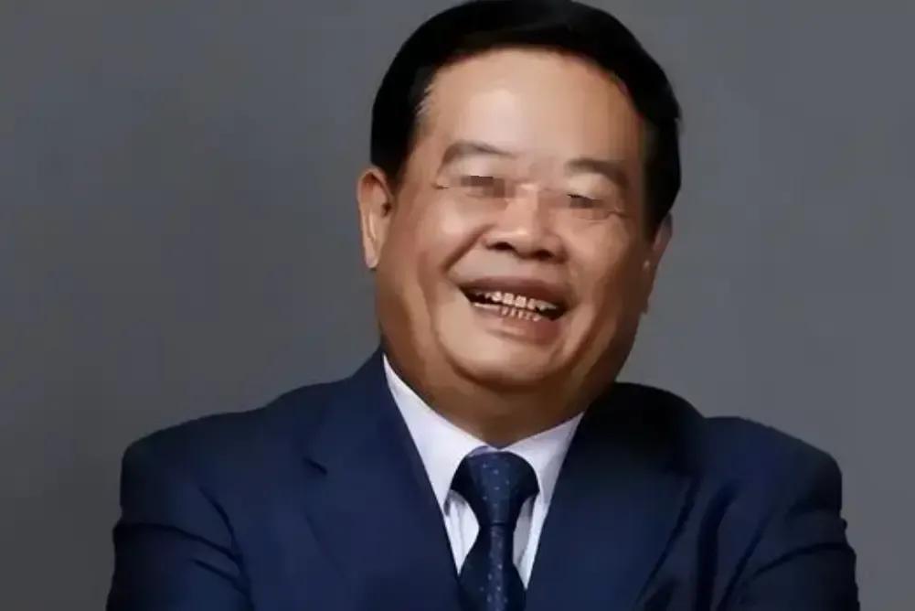 回顾1994年，曹德旺输官司怒吼庭长：别以为我不知道你拿了200万，回首沧桑：1