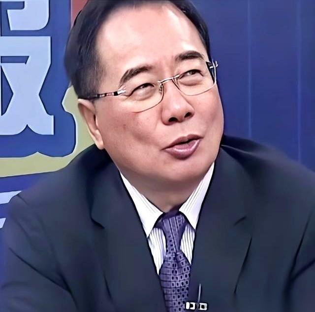 有些邻居就是这样，你一拳把他打懵了，他能记你一辈子。
不是记仇，是烙在骨子里的那