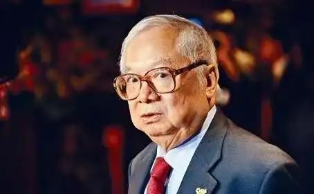他掏30亿修虎门大桥，放话：“回本就捐给国家！”如今大桥日赚400万，一年流水十