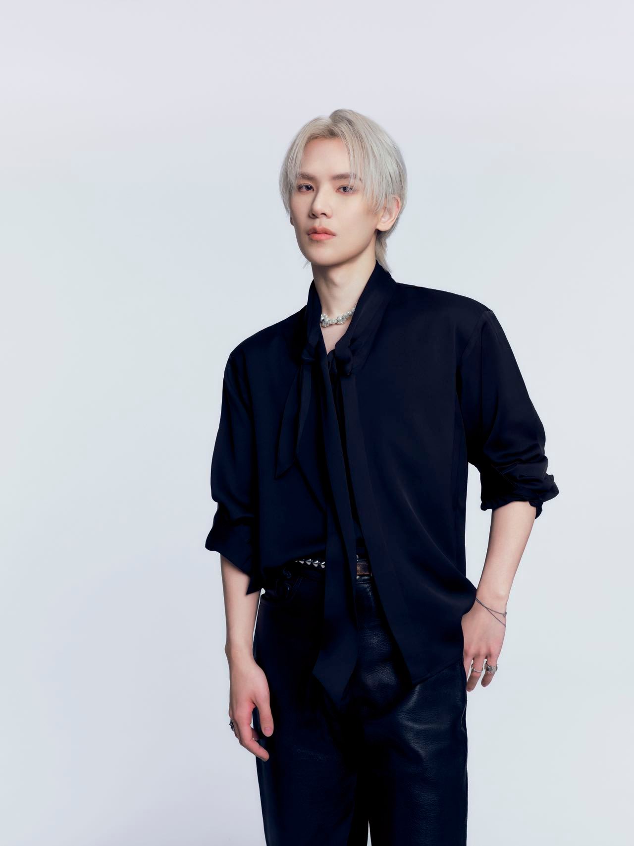 音综新人一上来就是成团主理人 真的惊掉下巴，音综新人KAZE一上来就当上成团主理