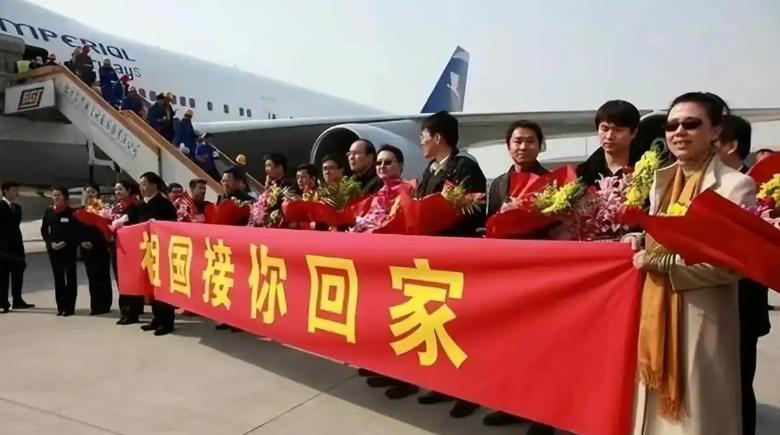 撤侨从来不是喊一声“都回来吧”就能解决的事儿。真打起来，国家得协调一大堆外交、军