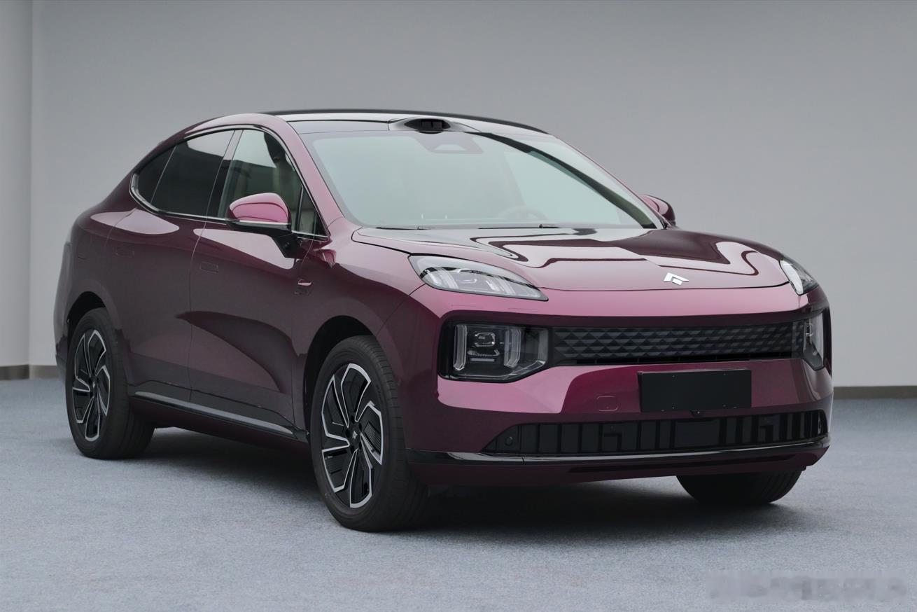 昊铂S600增程SUV，5米长的大5座依然是1.5T的增程系统，中创新航磷酸铁锂