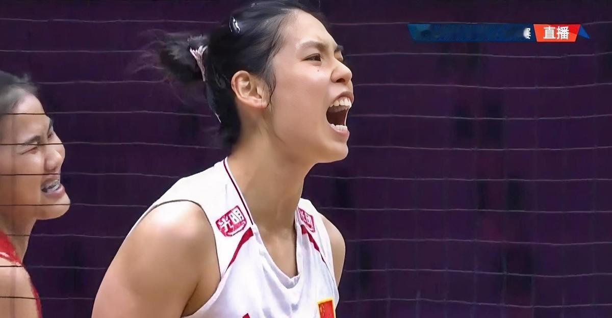 中国女排3-0拿下越南晋级四强，半决赛将再战伊朗，可这场球赢得真叫一个不痛快。我