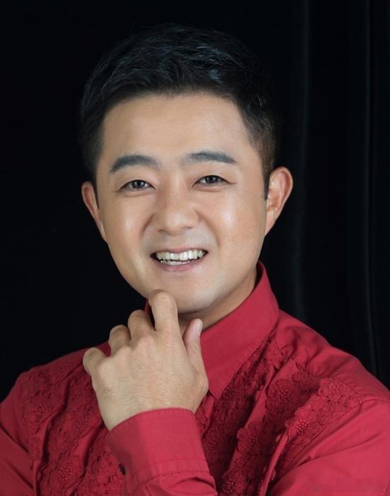 55歲韓國Trot歌手秦時孟近日亮相YouTube頻道《蟋蟀娛樂》節目，首度提及