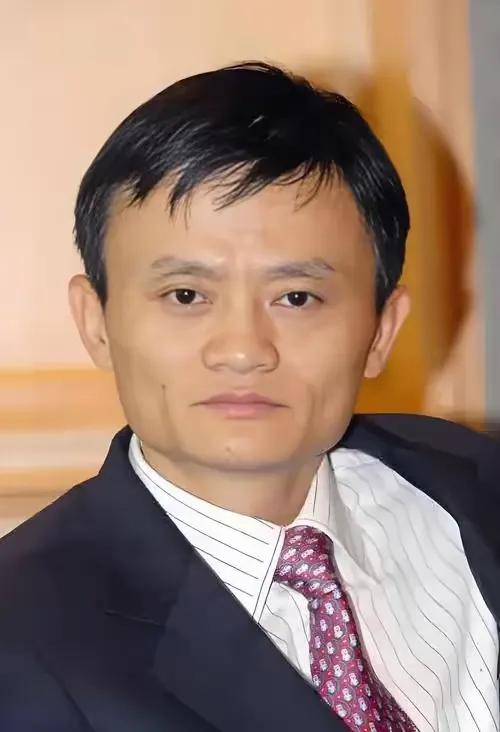 马云曾言：
“请那些想发财的人注意了，钱到了一定程度，只会搞垮你，不会把你变好，