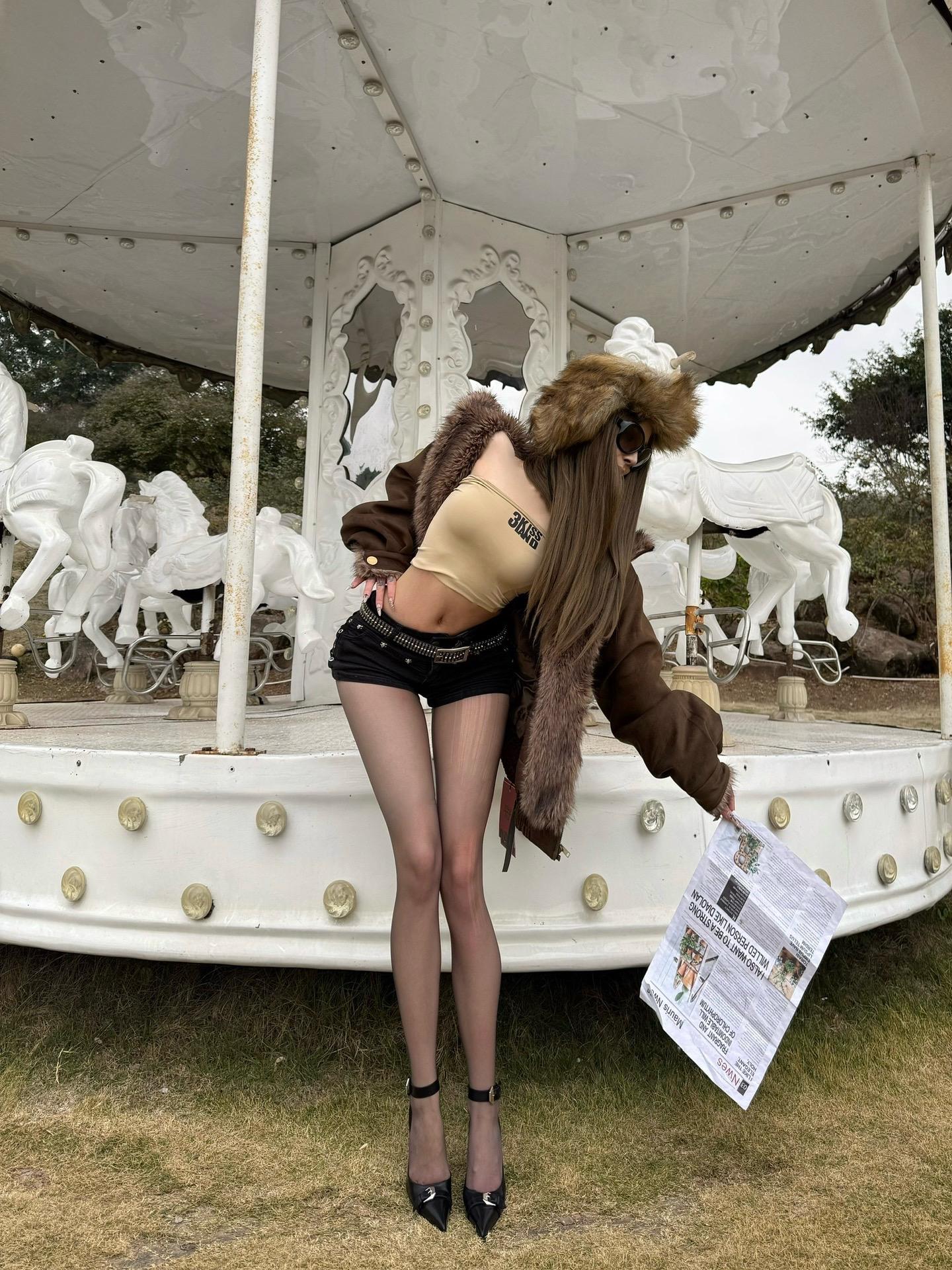 怎么又来看我了 是新聊的那个不如意吗。