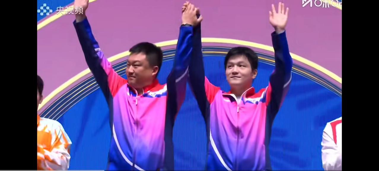 樊振东4:1战胜林诗栋，卫冕15届全运会男子单打冠军。
樊振东虽然退出了世界排名
