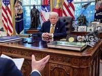 1月15日，据央视新闻直播间报道，今天，美国总统特朗普在其办公室接受采访时，被记