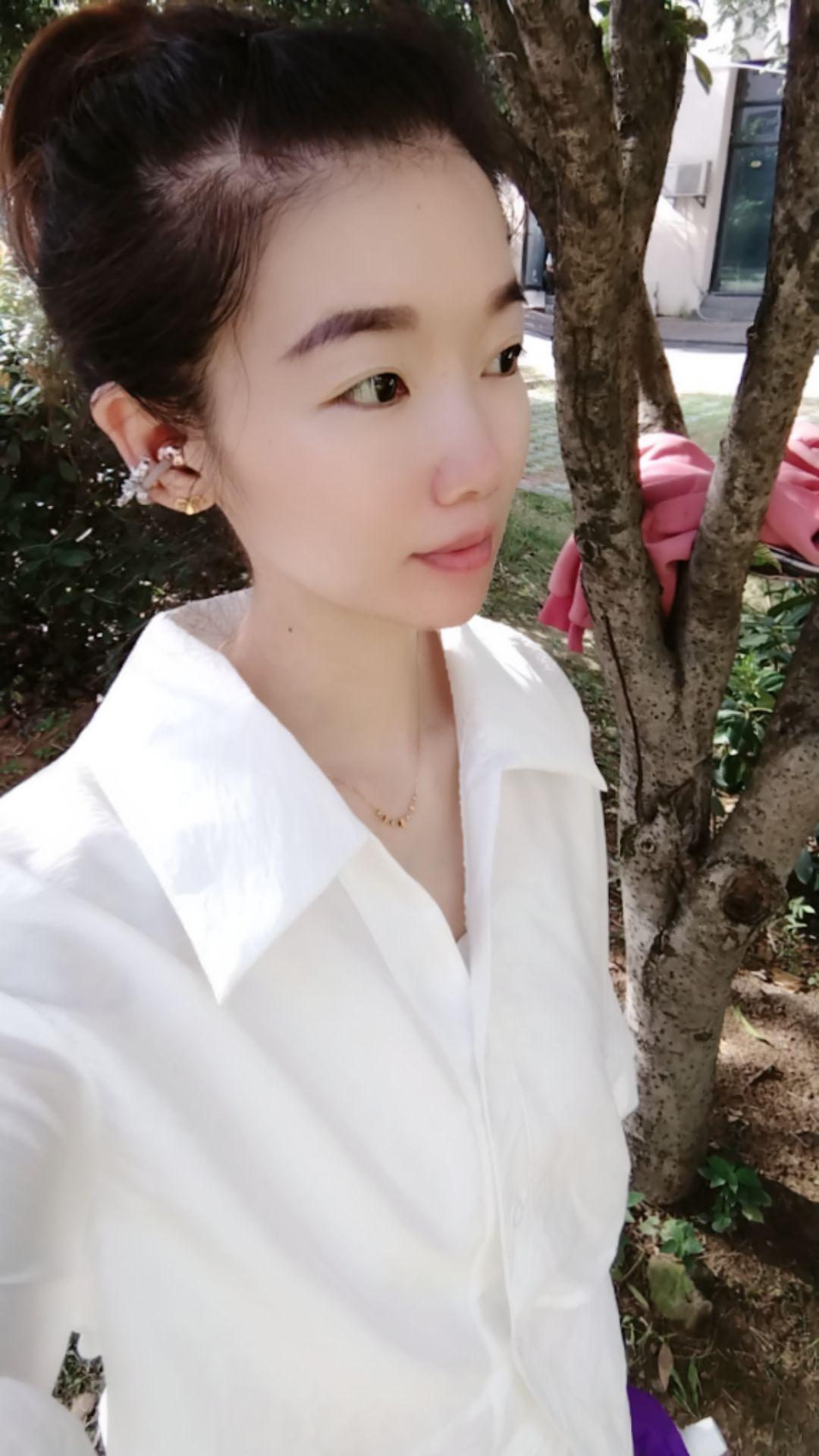 人生，已经没有了我期待的样子 而赚钱却成了往后余生唯一的执念。