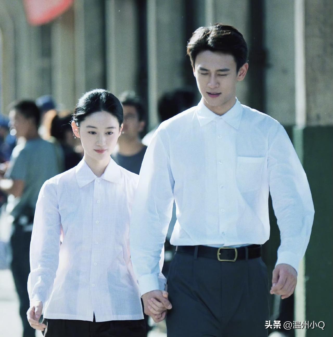 网友入戏太深，看完郭晓婷与王天辰剧宣，好多人以为他俩从荧幕情侣变成真实夫妻。
