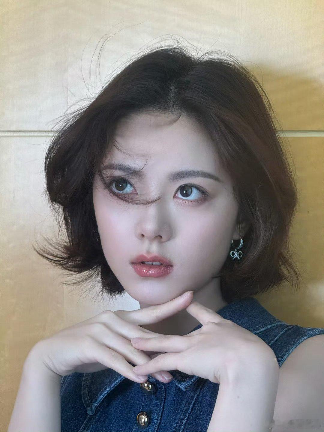 赵今麦庆功宴出图了没什么好说的，就是美！状态好到发光！ 赵今麦请你把这种“桃里桃