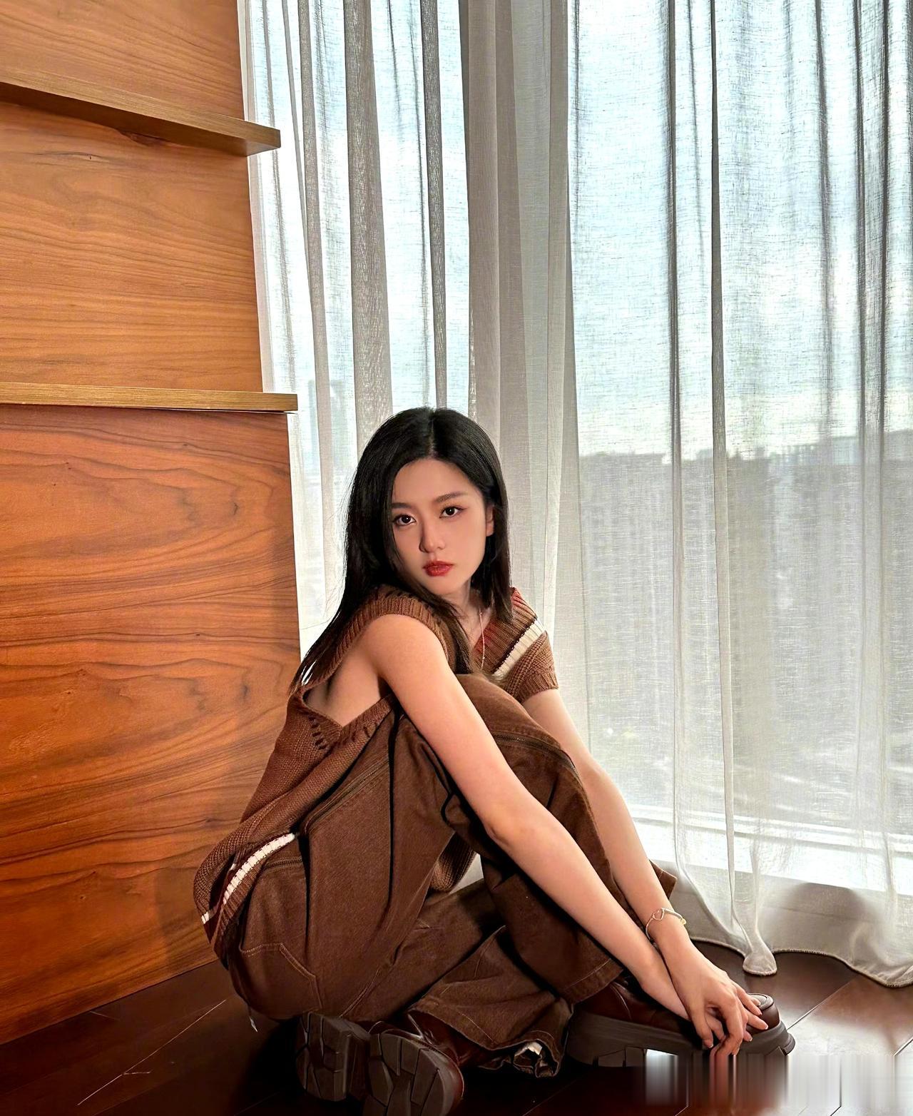 乔欣还是有点冤枉的。

认真看了乔欣的视频，她根本没说什么，她只是说如果你不太会