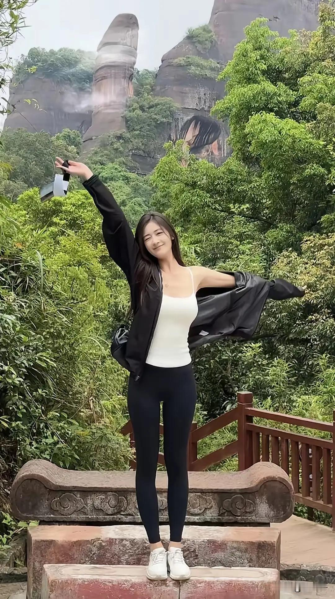 纯天然美女！