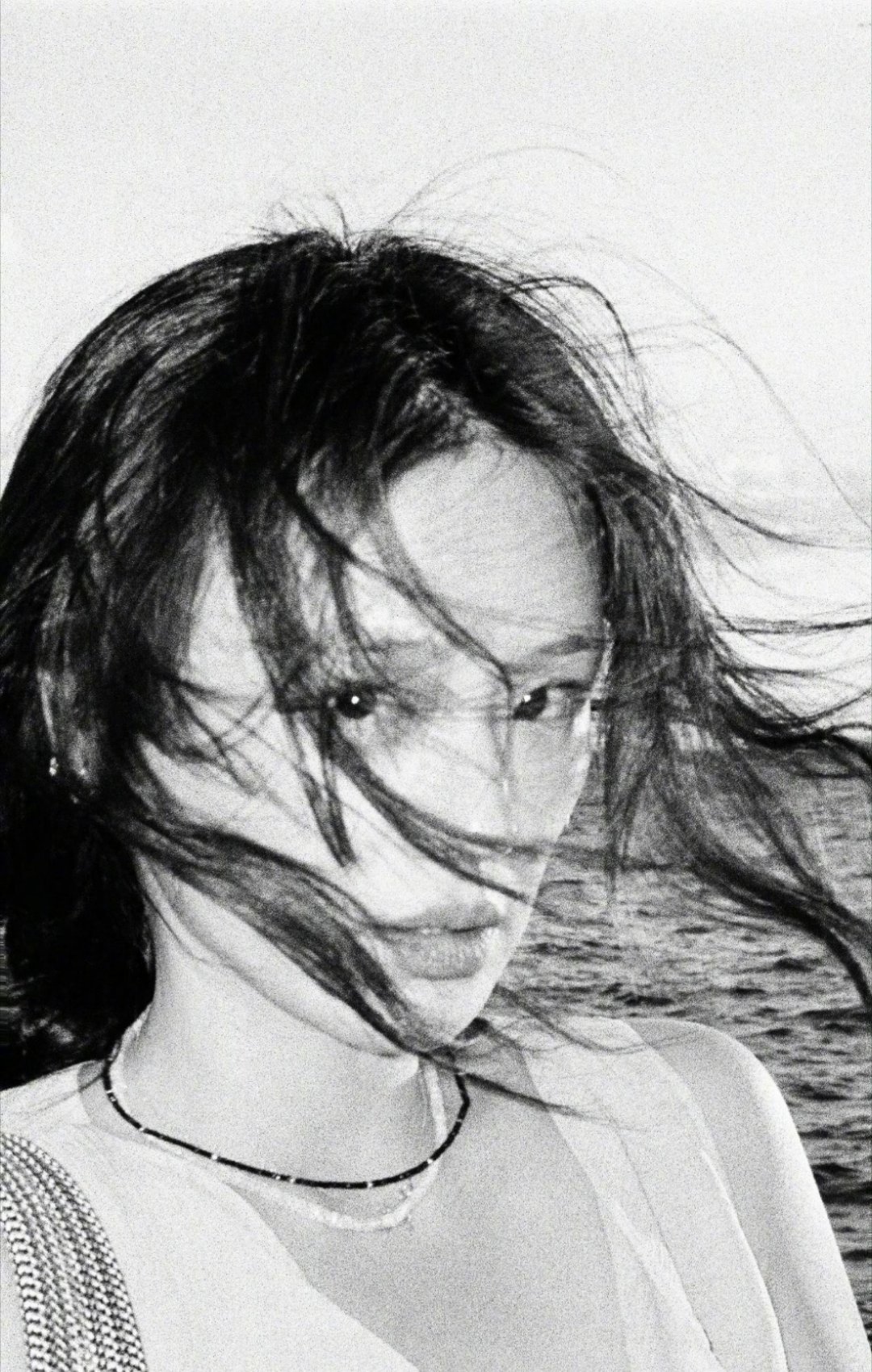 马思纯 你就是你，独一无二的你～照片好有故事感 姐姐要多拍电影啊