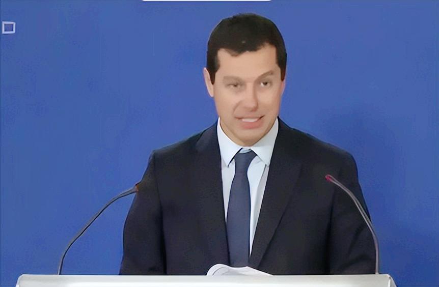 盟友翻脸比翻书还快，最近以色列公开炮轰，说法国根本没把自己当以色列朋友，这话直接