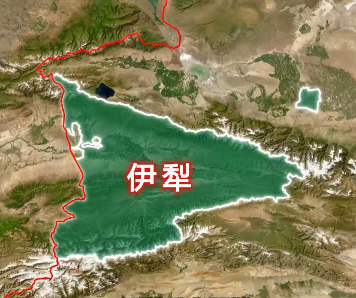有人说，应该把伊犁州改名伊犁市。伊犁哈萨克自治州名义管辖阿勒泰地区、塔城地区，全