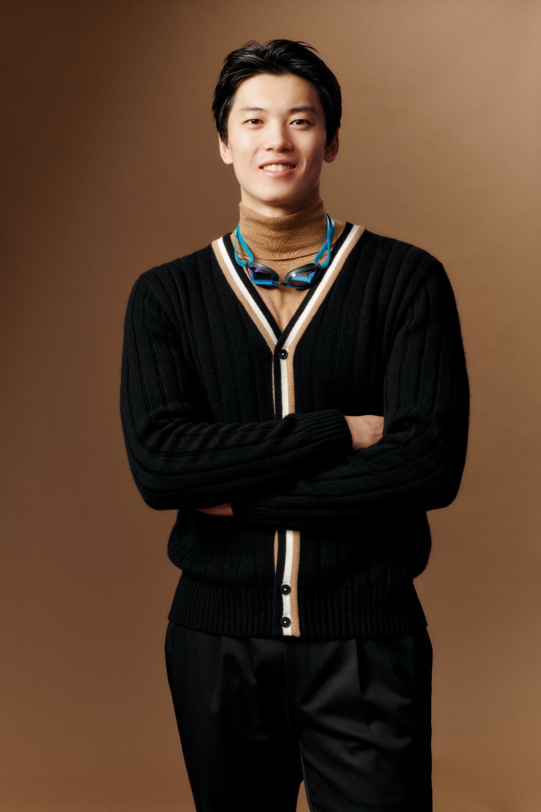 他不仅擅长混合泳项目，还在自由泳等多个领域有着不俗的表现，实力非常全面。 