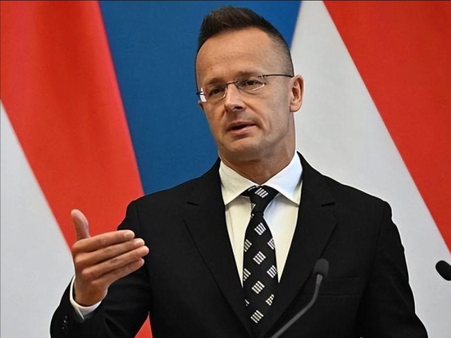 匈牙利外长西雅尔多表示，必须防止欧盟与俄罗斯之间爆发冲突。他表示，如果欧盟用被冻