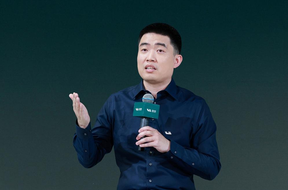 【车视头条】近日，理想汽车CEO李想在社交平台上发布消息表示：
1、高性能模式会