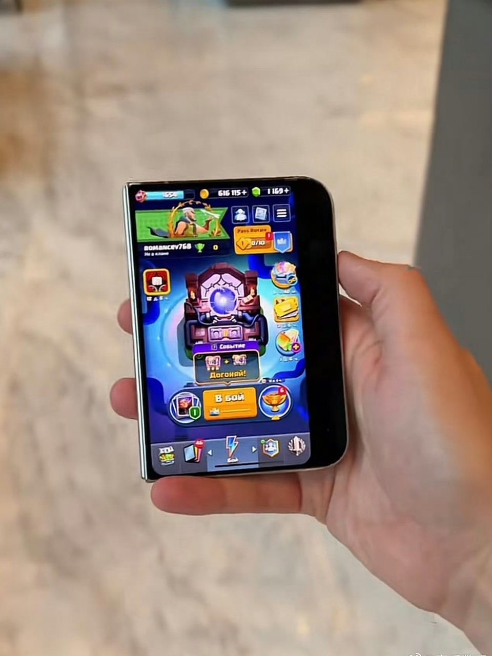 iPhoneDuo开箱暴露适配问题明年4月过后，应该问题就解决了可是在当下的使用