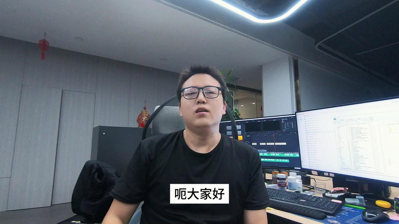 发现问题：PS2022安装了辉光插件1.2.1版本后会闪退。

解决措施：
1️