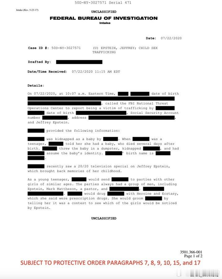 一张令人毛骨悚然的照片，照片中的女子是爱泼斯坦的受害者之一，她声称自己还是婴儿时