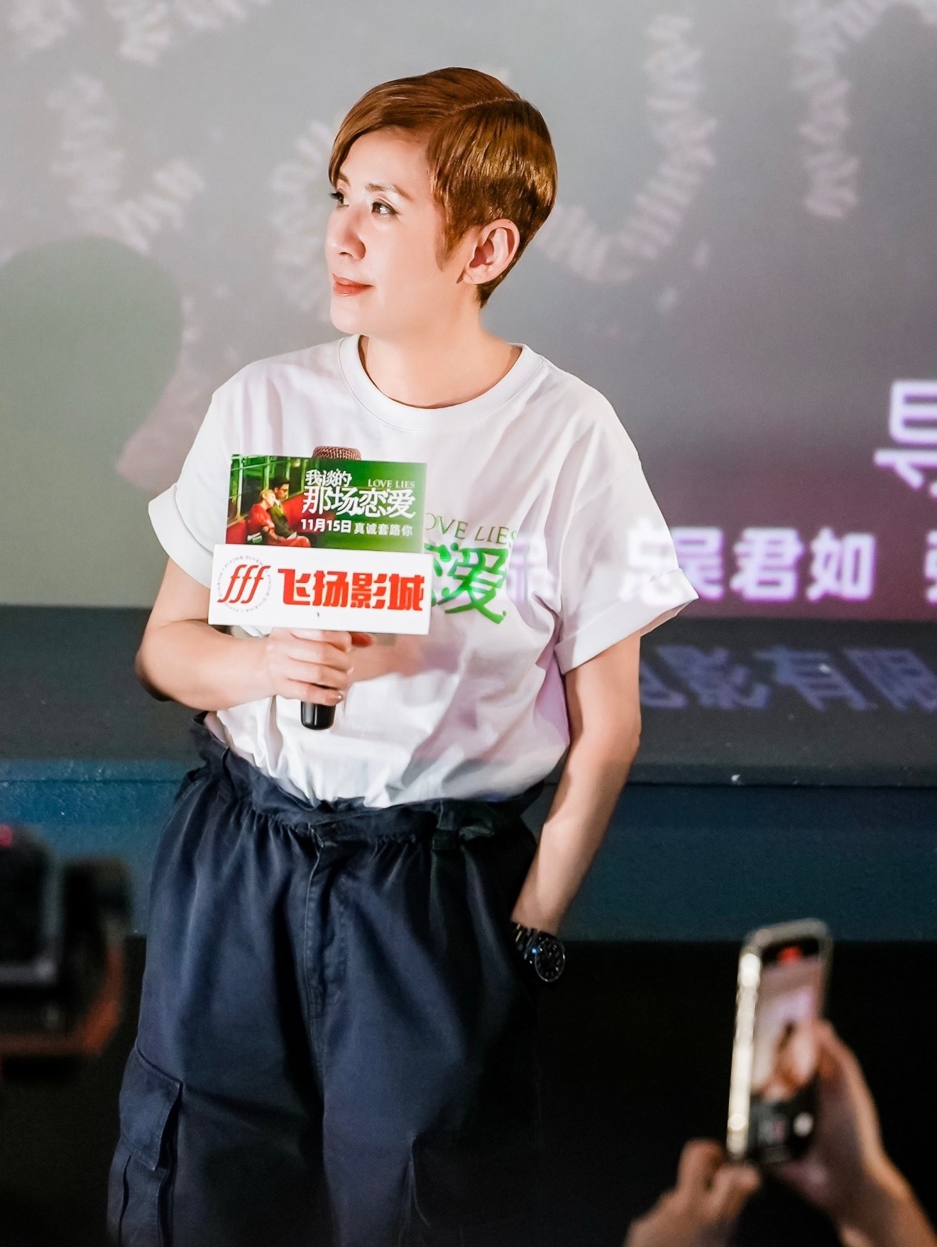 一路繁花3先请到了吴君如吴君如首个内娱真人秀是一路繁花3 我真的太喜欢吴君如的性