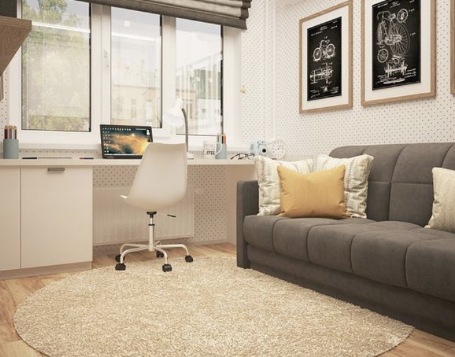 #儿童常见病必备手册# 地毯应该每周真空吸尘1-2次，并经常更换吸尘器的口袋。切