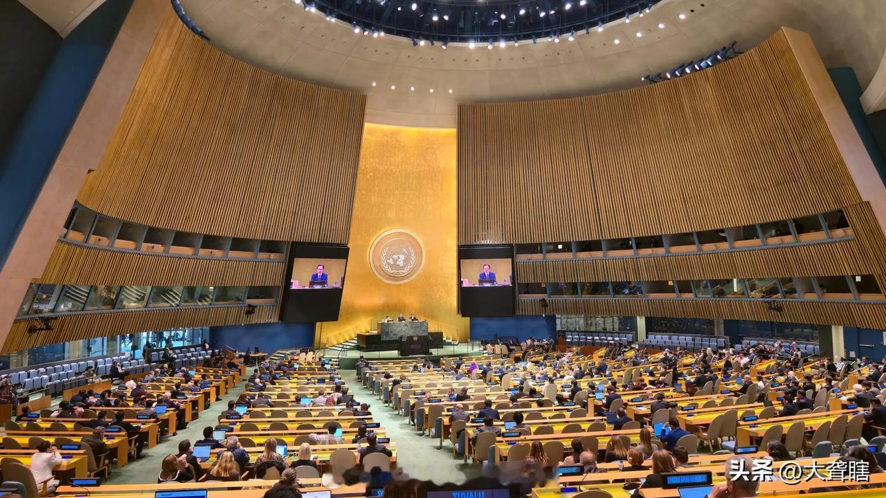【没钱了，联合国官员暗示美国赶紧把欠的费用结清】
联合国秘书长助理称如果美国和中