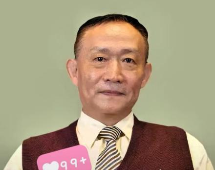 比美国航母更危险的，是那些穿着学术外衣、揣着洋期刊当敲门砖的人。他们正坐在十五五