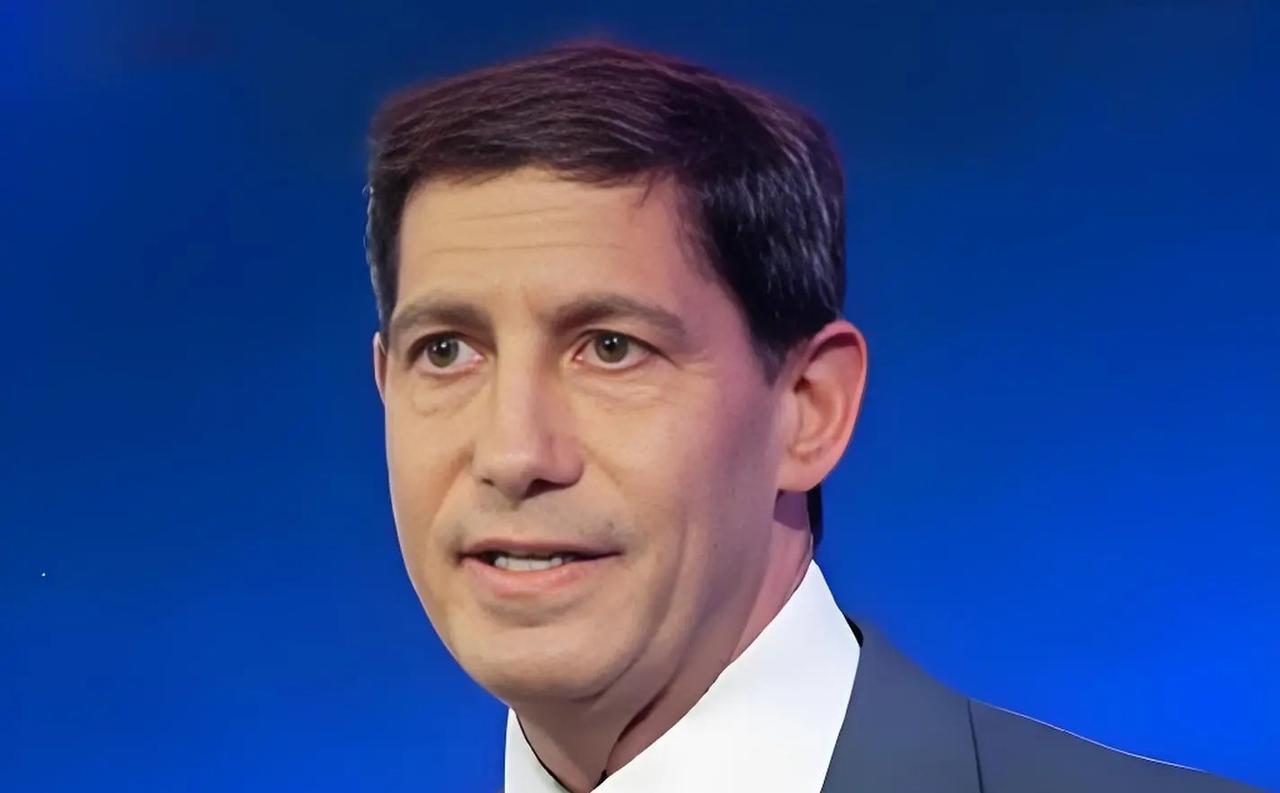 据商业周刊报道，美国财政部长斯科特·贝森特表示不久将在参议院就总统特朗普提名的美