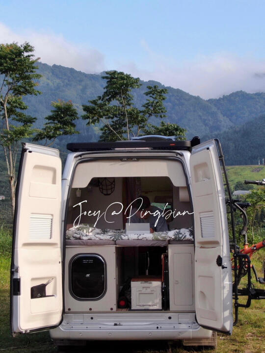 🚐 房车内饰颜色深or浅？浅！